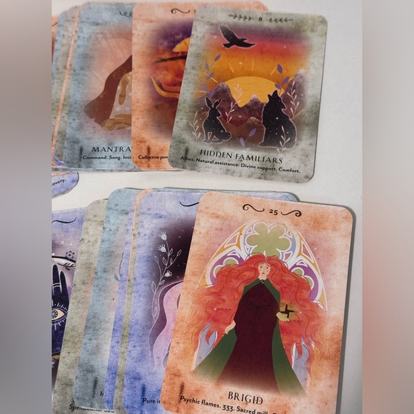 Pure Magic Oracle Cards - Picture 2 of 4